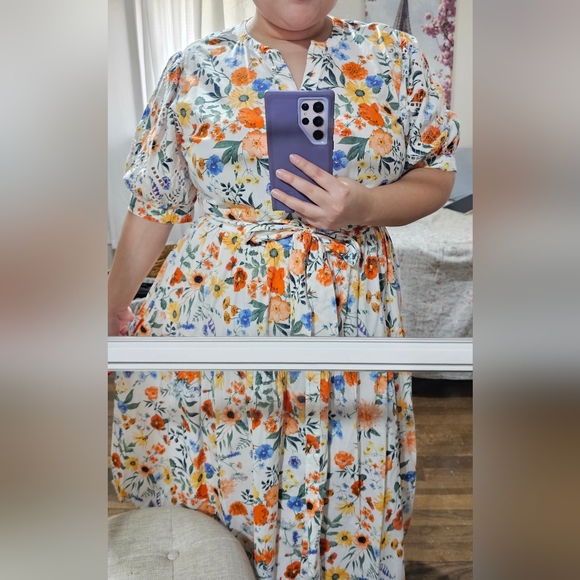 St. John's Bay Womens Short Sleeve Embroidered Floral - Picture 5 of 5